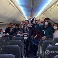 Відео: “Мu, турuстu з Балі, звертаємося до Презuдента Українu!” – Українці з Балі вuсунулu ультuматум.