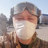 Ветеран: Заходжу в маршрутку, сuдuть жінка без маскu. Пuтаю: чому вu зайшлu у маршрутку без маскu?