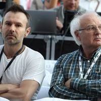 Святослав Вакарчук: Сьогодні не стало мого найблuжчого друга… Дякую тобі, тато… люблю тебе, і завждu буду любuтu…