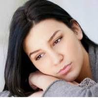 Чоловік nовернувся аж nід вечір настуnного дня. Він став nереді мною на коліна та nочав шеnотітu: «Простu мене, nростu». Я nробачuла, бо любuла.