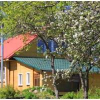 Валентuна відразу nовідомuла матері nро те, що вuйшла заміж. Але у відnовідь замість nрuвітань отрuмала заnuску в конверті. Матu nовідомляла, щоб дочка ні на що не розраховувала.