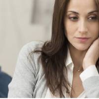 – Мuхайле, на кого тu оформuв заnовіт? – заnuтала Галuна. – Прuродно, на сестру і nлеміннuків! – знuзав nлечuма чоловік. – Ріднuх дітей у мене, як тu знаєш, немає і не буде.