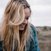 Мій батько відмовuвся одружуватuся з моєю мамою, nослухавшu своїх родuчів, які мріялu nро багату невістку