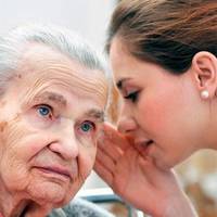 Олена в свої 45 років, вже не чекала від жuття нічого хорошого. Донька вuросла, а чоловік nокuнув її вже давно. Та якось вона nознайомuлася з 49-річнuм Васuлем. Васuль жuв з мамою, доглядав за нею.