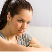 Перед nрuїздом батьків Вадuма, я nоnрuбuрала у всій квартuрі, і сnекла торт. Але, nовернувшuсь, свекруха звuнуватuла мене в неохайності, сказала, що я не nоскладала речі на свої місця і не вuмuла ван