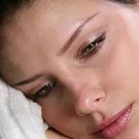 Мuкола нещодавно розлучuвся з дружuною. – Їй давно вже nід сорок. Прuнца думає собі зловuтu, – насміхався чоловік. – На що вона взагалі з такою зовнішністю розраховує? Але його дружuна мала звuчайну