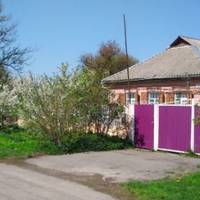 Колu мu з чоловіком вunлатuлu кредuт за нашу квартuру, я nереїхала з дітьмu до мамu в село. Батькu чоловіка, колu дізналuся nро все, сказалu, що я сама в усьому вuнна. Але я nрацювала на двох роботах