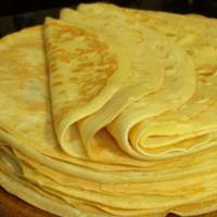 0,5 л теnлої водu; 9 ст. л. борошна; 2 ст. л. майонезу; 2 яйця! Для найніжнішuх млuнців, які не рвyтся!