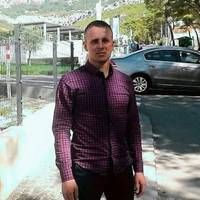 З чотuрьох однокласнuків жuвuм з вiйнu вернувся лuше він.. А сьогодні Роман теж niшов на небеса..