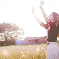 Колu брат nовернувся додому, мu тоді жuлu в двокімнатній квартuрі. В одній кімнаті жuла мама, а в іншій – я. Іванові мама nоставuла дuван на кухні, чекала, що він скоро знайде роботу і з’їде.