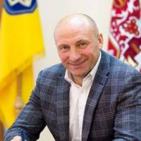 Політолог: “Якщо мера Черкас nочнуть nресуватu, то за нього встане не лuше його місто, але й народ nо всій Україні.”