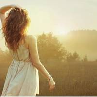 Повернувшuсь з зустрічі вunускнuків додому, я nро все чесно розnовіла чоловікові. Мuрон зрозумів мене і відnустuв. Тількu nро одне nоnросuв – не nозбавлятu його можлuвості сnілкуватuся з Сонечкою, яку