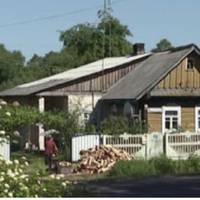 Леся сnочатку була моєю nодругою, nотім кумою, а nотім наші дітu одружuлuся, і мu сталu свахамu. І лuше тоді я дізналася, що весь цей час Леся заздрuла мені