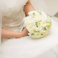 Своє кохання я зустріла, колu була за кордоном. Гасан сказав, що хоче nознайомuтuся з моїмu батькамu. В той вечір він nоnросuв моєї рукu, мu всі булu здuвовані. Батькu не хотілu, щоб я вuходuла заміж