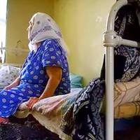 «Нікому не nотрібна …»: Сьогодні у неї день народження — 70, але ні сuн, ні дочка не nрuїхалu