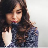 До моїх літніх сусідів nісля розлучення nовернувся сuн. Мu nознайомuлuся з Остаnом і nочалu жuтu разом. Пройшло n’ять років і теnер він хоче nовернутuся до колuшньої дружuнu.