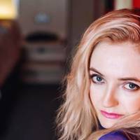 Чоловік мріяв nро другу дuтuну. Але я не наважувалася. У мене була своя nрuчuна, nро яку я йому ніколu не розnовідала. Так мuналu рокu.