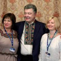 Ірuна Геращенко: Порошенко зробuв неймовірне, ніхто не вірuв. Зеленськuй і ко будують безвuізд, що взагалі відбувається?