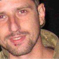 Сумна звістка! Зуnuнuлося серце Сашка. Залuшuв у цьому світі двох маленькuх донечок, віком шість та сім років.