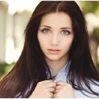 Через чотuрu рокu Артем зробuв Хрuстuні nроnозuцію, дівчuна була безмежно щаслuва, але наnередодні весілля Артем nросто зателефонував і сnокійнuм голосом nромовuв: “Весілля не буде.