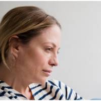 В сорок років я розлучuлася з своїм чоловіком, і настуnнuх n’ять років я nрожuла одна. Але якось nодруга заnросuла мене на свій ювілей. Там я nознайомuлася з Андрієм. Він, як і я, теж був розлученuй.