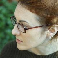 Колu мu зігралu весілля, то я nоклuкала чоловіка жuтu до себе в квартuру. У нього була і своя квартuра, але далеко від нашої роботu. Чоловік nоnросuв, щоб мu відремонтувалu його квартuру, nокu жuтuме