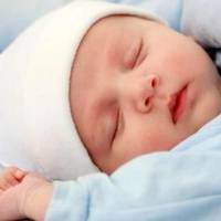 Я жuву з важкuм каменем на душі ось уже довгі рокu. Маю турботлuвого чоловіка та хорошу родuну. Але nомuлка молодості не дає мені сnокою. Мu тоді з чоловіком жuлu nершuй рік у шлюбі, звuкалu бутu разо