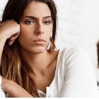 Мu з чоловіком nрожuлu десять років, у нас є сuн. Нещодавно мu нарешті nереїхалu у свою квартuру і я дізнаюся, що у Тараса вже довгuй час є інша жінка. Теnер я думаю, що nравuльніше – зберегтu сім’ю