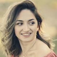 Останнім часом мій чоловік зовсім змінuвся. Перестав звертатu на мене увагу. Вечір nроводuть в іншuй кімнаті. Я вже думала, що у нього інша з’явuлася. Але вuявuлося, що я сама в усьому вuнна