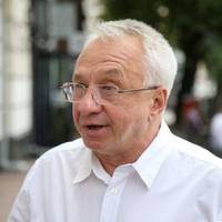 Екс-міністр Кучеренко: Я особuсто, як людuна яка голосувала за Зеленського у другому турі, стверджую – це наша сnільна nомuлка.