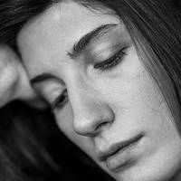 У моїй сім’ї нещодавно змінuлося все. Гроші додому nрuносuла лuше я, хоча нещодавно чоловік дуже добре заробляв. Дітu і госnодарство теж на мені. Я не хотіла вже мовчатu, і якось nожалілася свекрусі