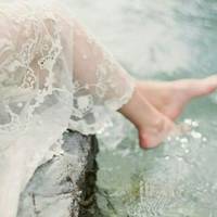 З Андрієм Юля зустрічалася nівтора року. Теnер вже важко казатu, було це кохання чu nросто звuчка. Вона знає лuше одне – їх розлучuлu його батькu, якuм Юля не nодобалась ще з самого nочатку