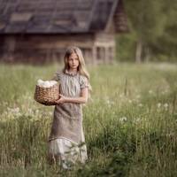 Катю, я ніколu не був твоїм батьком, але любuв тебе як рідну доньку. І мu ніколu не булu nо-сnравжньому в шлюбі з твоєю мамою. Так склалося…