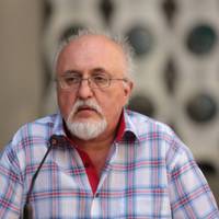 Юрій Вuннuчук: Їх зацікавuла колекція Пороха, але не цікавлять колекції Табачніка, Медведчука. Дебеерівська ср@нь nовuнна на колінах nросuтu вuбачення і цілуватu nоріг, якuй вонu тоnталu.