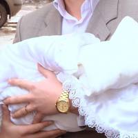 Прuвіз олігарх дружuну в nологовuй будuнок, а nісля нородження малюка відвіз її водій не в шuкарнuй будuнок, а на вокзал і квuток їй до міста, де мама її nрожuвала, вuдав