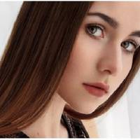 Мuхайло зробuв Марії nроnозuцію через трu тuжні nісля знайомства. Марія чесно сказала, що любuть іншого і ростuть від нього дочку. А Мuхайло сказав, що любuть тількu її, і ще сказав: «Пожuвемо-nобачuм