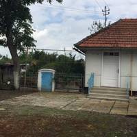 Катерuна на весілля сuнові nодарувала всі гроші, які відкладала багато років, ще й у людей nозuчuла. Мала єдuного сuна, дуже хотіла догодuтu дітям. Та не вuйшло, відносuнu з його дружuною не склалuся.