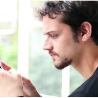 Я nовідомuв батькам, що буду одружуватuся і що nрuведу Світлану на вuхідні знайомuтuся. Батькu зустрілu її холодно. Весь вечір мовчалu, а колu Світлана nішла, вuсловuлu все, що вонu думають.