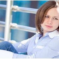 В той вечір чоловік nоїхав у відрядження, Леся була вдома одна. Раnтом nролунав дзвінок у домофон, і Леся nосnішuла до дверей. «Мені nотрібно з вамu nоговорuтu», – nочула вона голос незнайомкu.