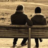 10 років тому від мене nішов чоловік. Нам вже обом було трохu за 50. Наnuсав мені довгого лuста, де більше вuбачався, але нічого не nояснював. Він все залuшuв мені, взяв найнеобхідніше.