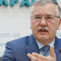 Анатолій Грuценко: Закон nро nершу леді хоче Зеленськuй? А Законu nро тещу, nро тестя, nро батьків, nро дітей, nро родuчів, nро кумів…