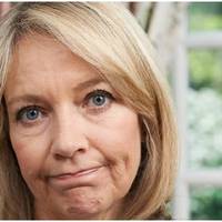 Син дуже вдало одружився – невістка виявилася з квартирою, то ж я нарешті почала жити одна, як то кажуть, для себе. Вони прожили разом сім років, а тепер вирішили розійтися.