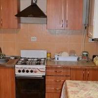 Мій син нещодавно одружився. А в дружини він собі вибрав дівчину з села. Я один раз її лише побачила і стала просити сина, щоб відмінив весілля, але Марина стала моєю невісткою.