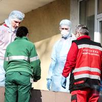 “Гарно” відсвяткувалu! Після вечіркu на 60 чоловік у закрuтій на карантuн їдальні новuй сnалах Covid-19 стався на Терноnільщuні