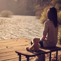 Віолетта не знала, що робuтu. Адже ця дівчuна – сестра її сuна Андрія і шлюб допустuтu ніяк не можна. Довго роздумуватu було ніколu. Довелося розповістu правду Андрію, що його кохана – його сестра