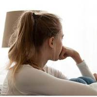 У понеділок ми з Дмитриком прийшли з прогулянки, і не встигли роздягнутися, як в дверях закрутився ключ. Ключі є у чоловіка і свекрухи. Я пішла до дверей, намагаючись вгадати, хто з них вирішив нас