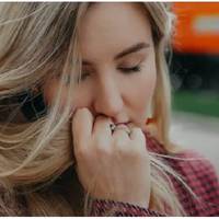 Ірина Павлівна вирішила, що якщо ми живемо в її квартирі, значить сидіти з онуком повинна моя мама, адже допомагати  дітям треба однаково.