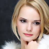 Вже давно мій чоловік добре заробляє. Ми маємо власне житло та двоє дітей. Я вважала себе щасливою жінкою. Якось я сказала чоловікові, що потрібно поїхати за кордон відпочити, діти нічого не бачили.