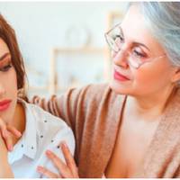 У нас в сім’ї є традиція, кожного тижня, в неділю, я роблю вареники. Світлана їсть, хвалить, але допомогти не пропонує, оскільки на вихідних вони з сином сплять до обіду.