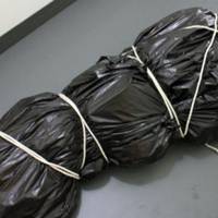 “Дитина вuла і стuскала кулачкu”: Сmерть 5-річної Вікторії Смаль шокувала всю Україну. “Ховалu у мішку”